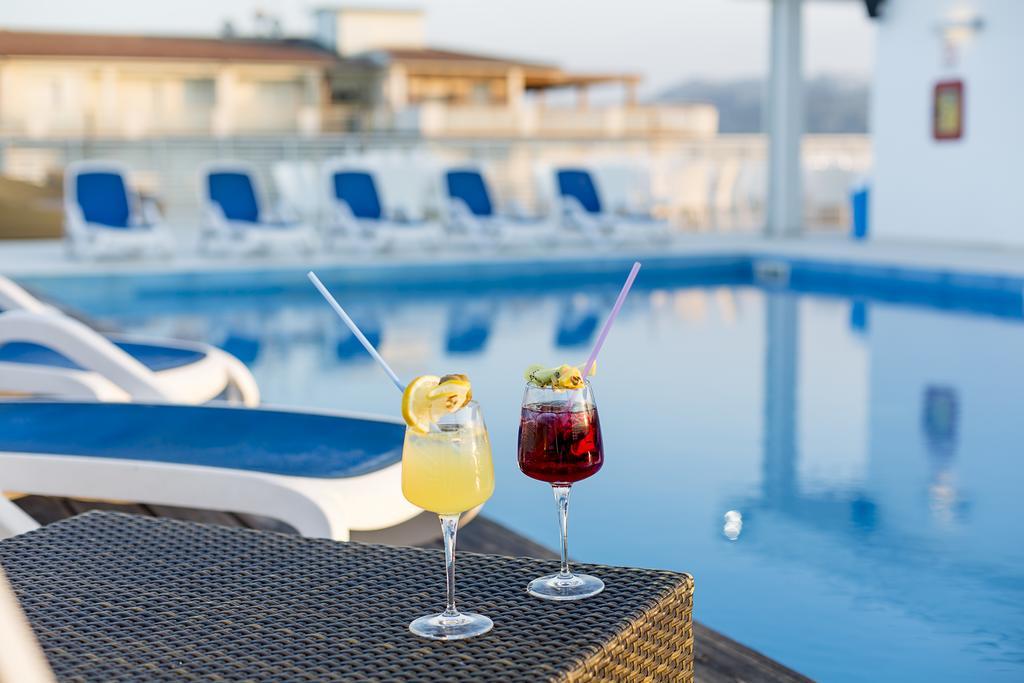 Medi Garden Hotel&Residence Alba Adriatica Buitenkant foto